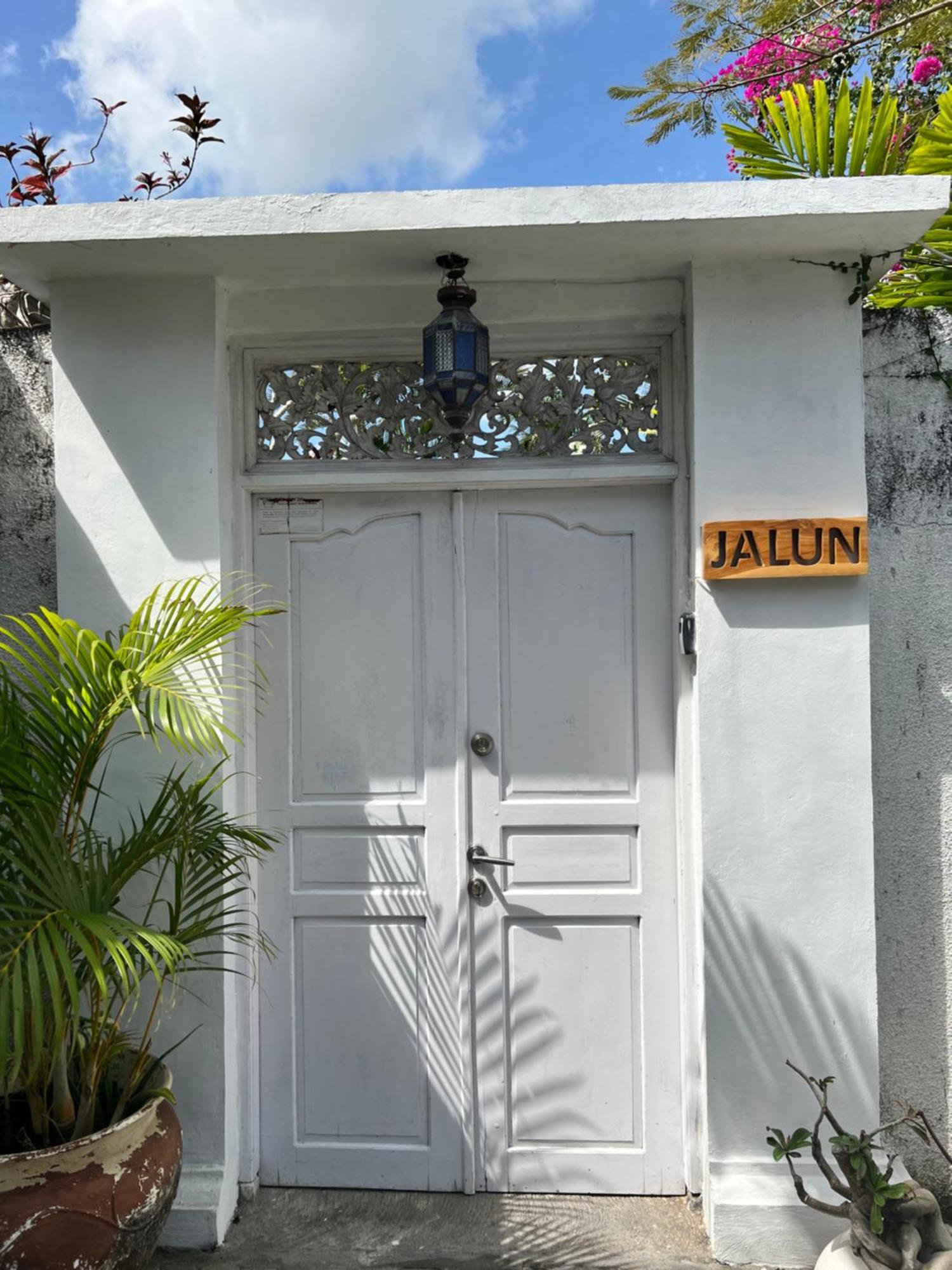 Villa Jalun Seminyak  Exterior photo